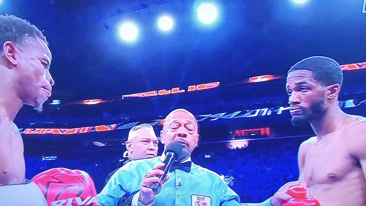 Ardreal Holmes Jr. vs. Wendy Toussaint Full Fight Telecast