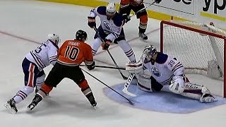 Perry's 300th NHL goal is a beauty