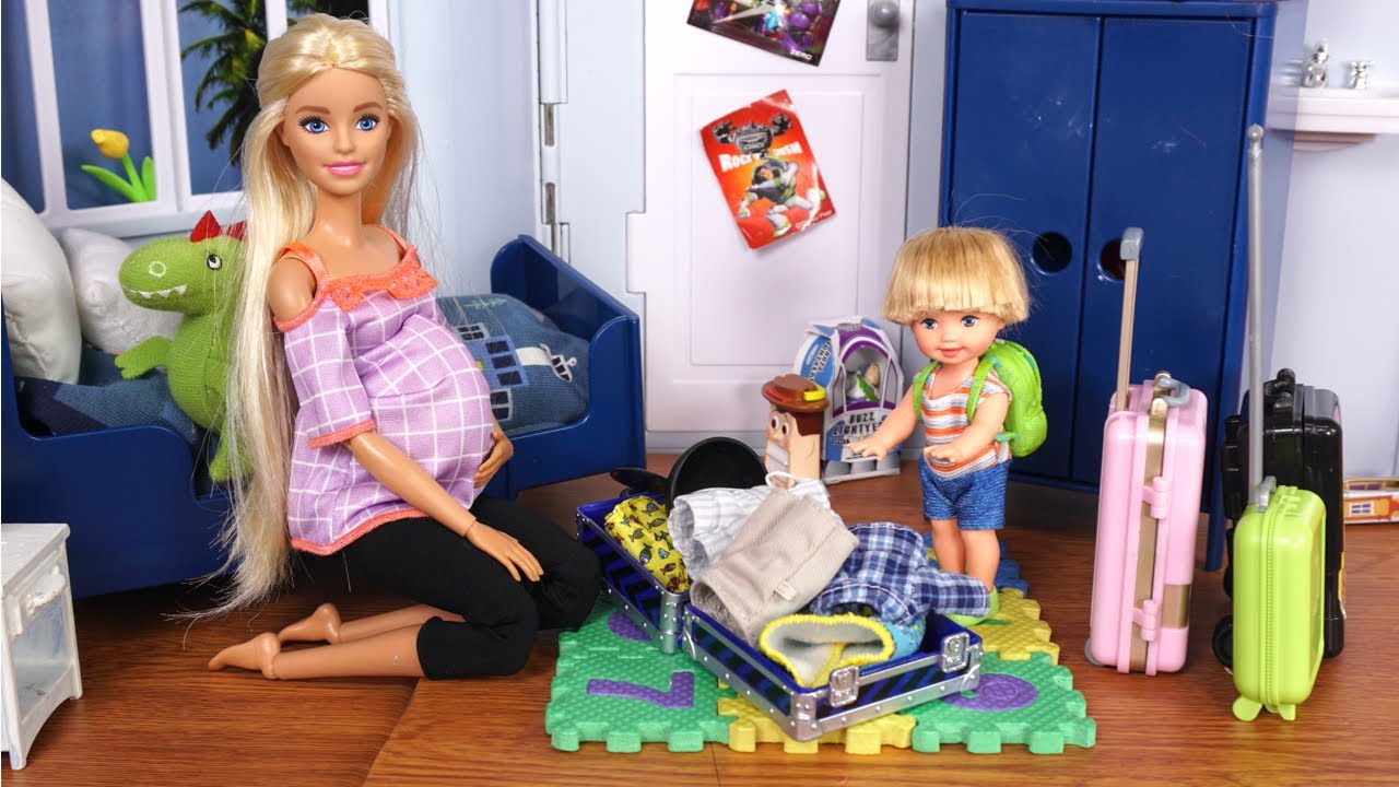 Familia Barbie y Ken Aventuras con Bebe Tommy - YouTube