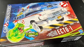 Hasbro Track & Trap Ghostbusters ECTO-1 - What’s in the Box