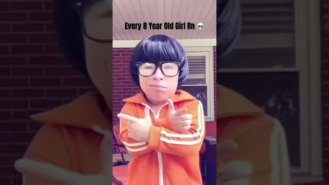 Every 8 year old girl rn 💀 