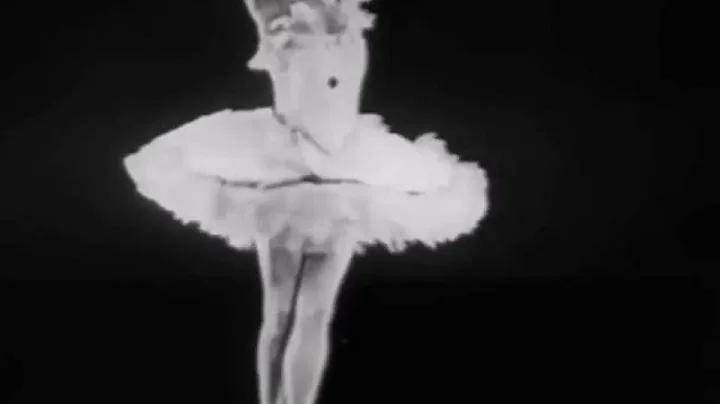 Anna Pavlova as The Swan