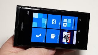 картинка: Nokia Lumia 800 на Windows Phone 7.5 Капсула времени вся в оригинале. Вот это телефон !!!