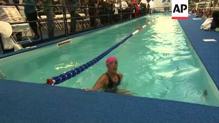 Record Breaker Nyad Attempts 48-Hour Swim In Nyc