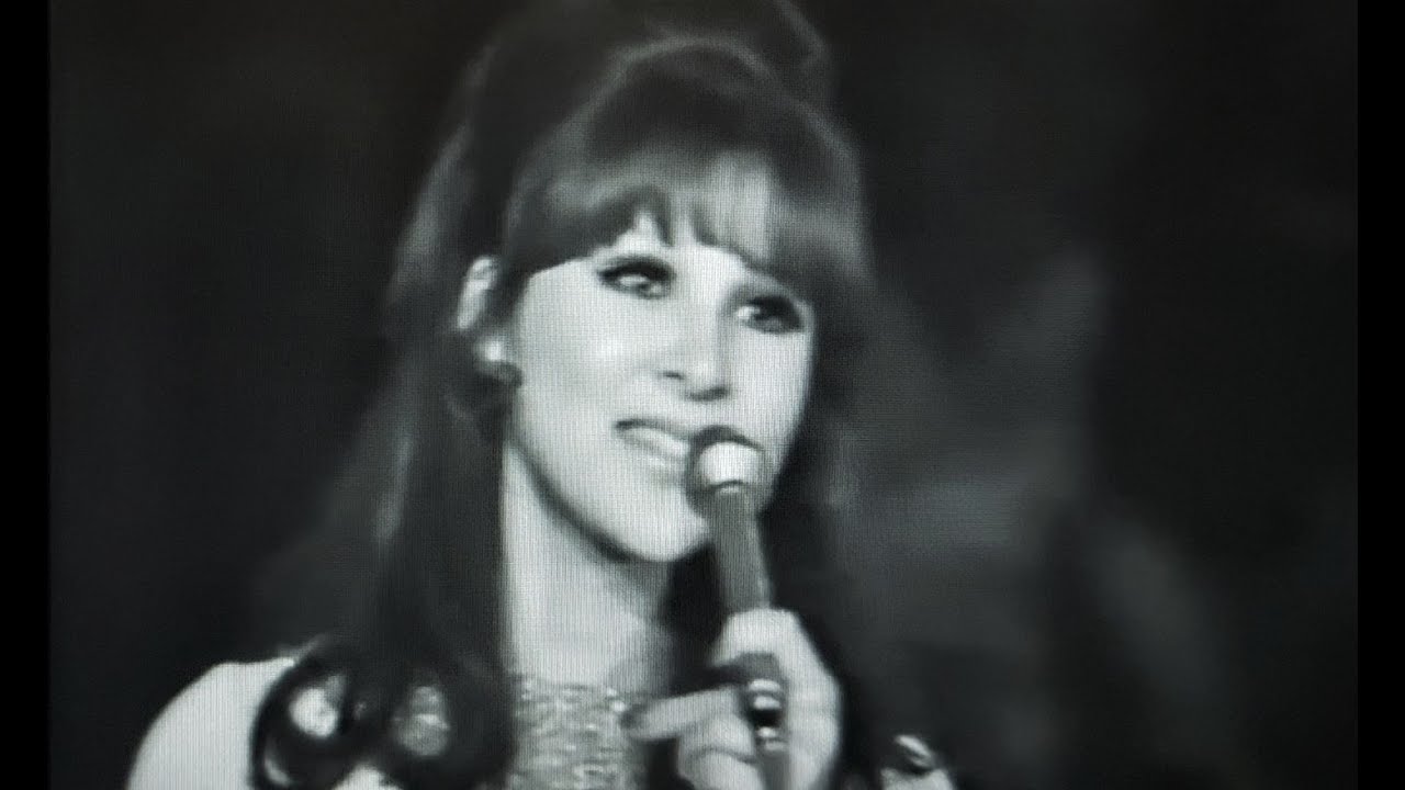 １９６９年　弘田三枝子　「人形の家」　ポップススターから華麗なる変身！