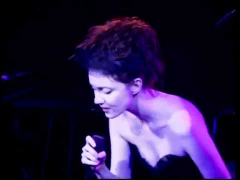 Patrizia Laquidara "100 Sottane" - live al The Pla...