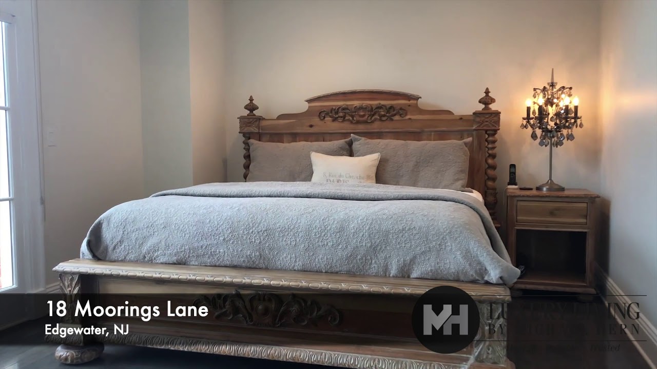 18 Moorings Lane, Edgewater NJ
