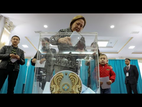 فيديو: رئيس كازاخستان نارس سلطان نزارباييف ، الانتخابات الرئاسية ، السيرة الذاتية والسلطات