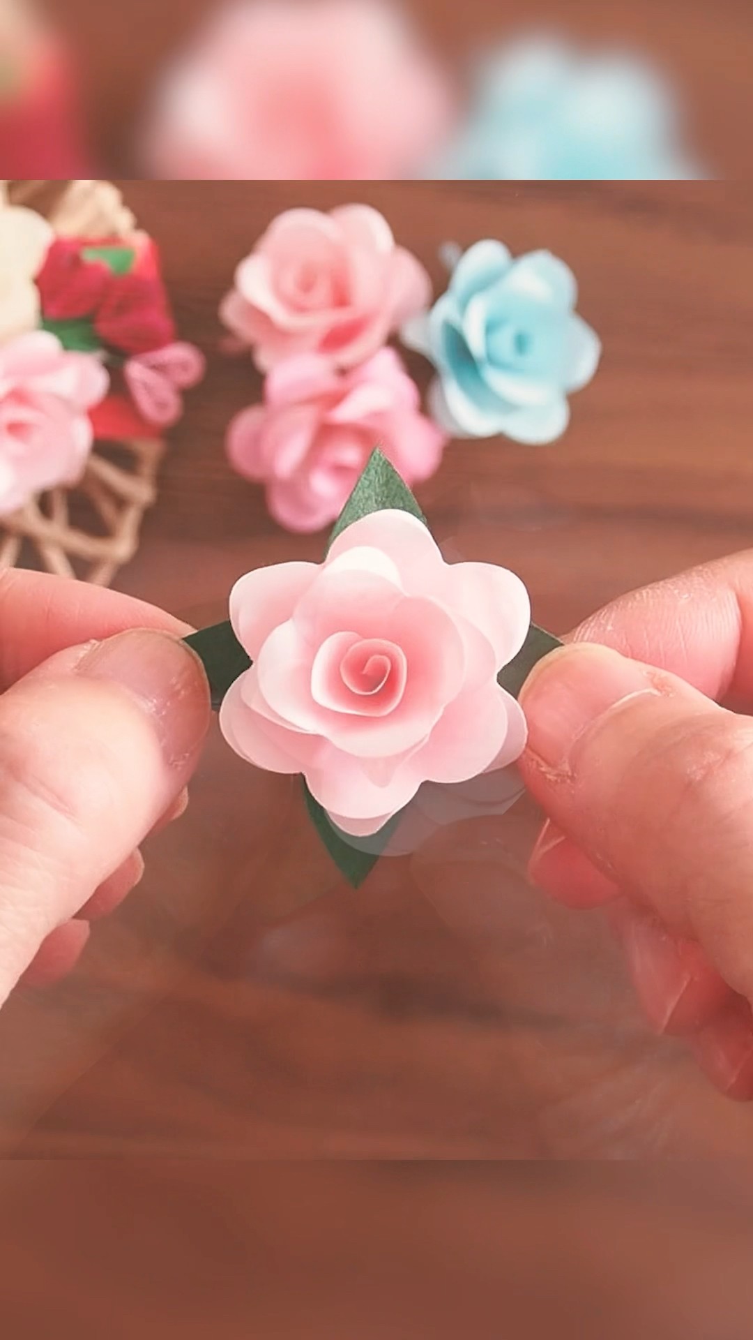 ハート型クラフトパンチでこんなに可愛いバラの花🌹 Paper Roses