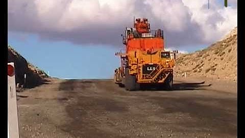 SW300 Swing Wheel Low Loader - Travel with EX2500