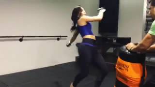 Elli Avram Gym Workout