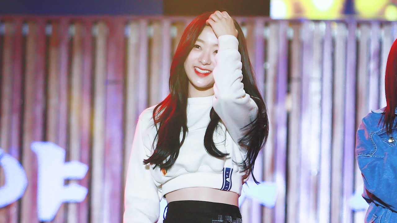 [4K] 181012 에이프릴 진솔(April)(Jinsol) - 미리 듣는 예쁜게 죄  @양산 삽량 문화 축전 [직캠/Fancam]