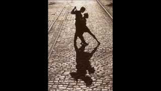 Video thumbnail of "Antes Que Ver El Sol (tango version)"