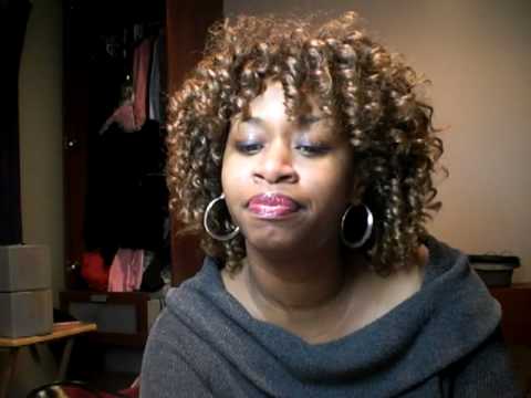 Rude Boy By Rihanna Translation By GloZell