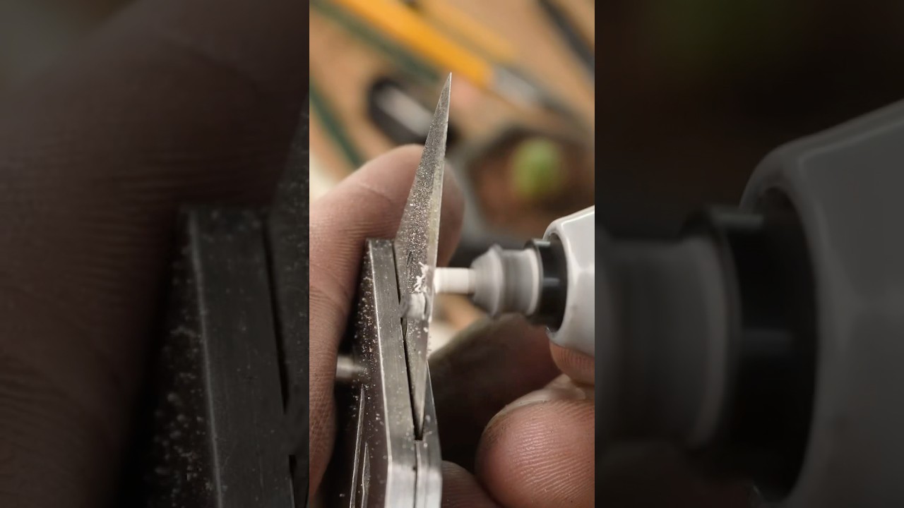 Watch me draw The Professor- Pencil Timelapse