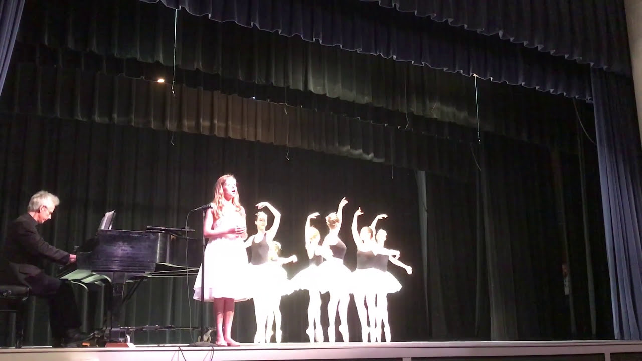 Obejrzyj J.Strauss Frulingsstimmen Polina Kornyushenko 11 y.o. ,Cleveland Ballet Co., Y.Tyurin (Piano) w YouTube Obejrzyj J.Strauss Frulingsstimmen Polina Kornyushenko 11 y.o. ,Cleveland Ballet Co., Y.Tyurin (Piano) w YouTube