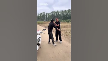 I really didn’t mean it. Unexpected ending. Funny video. I never expected it. Specialized in tre