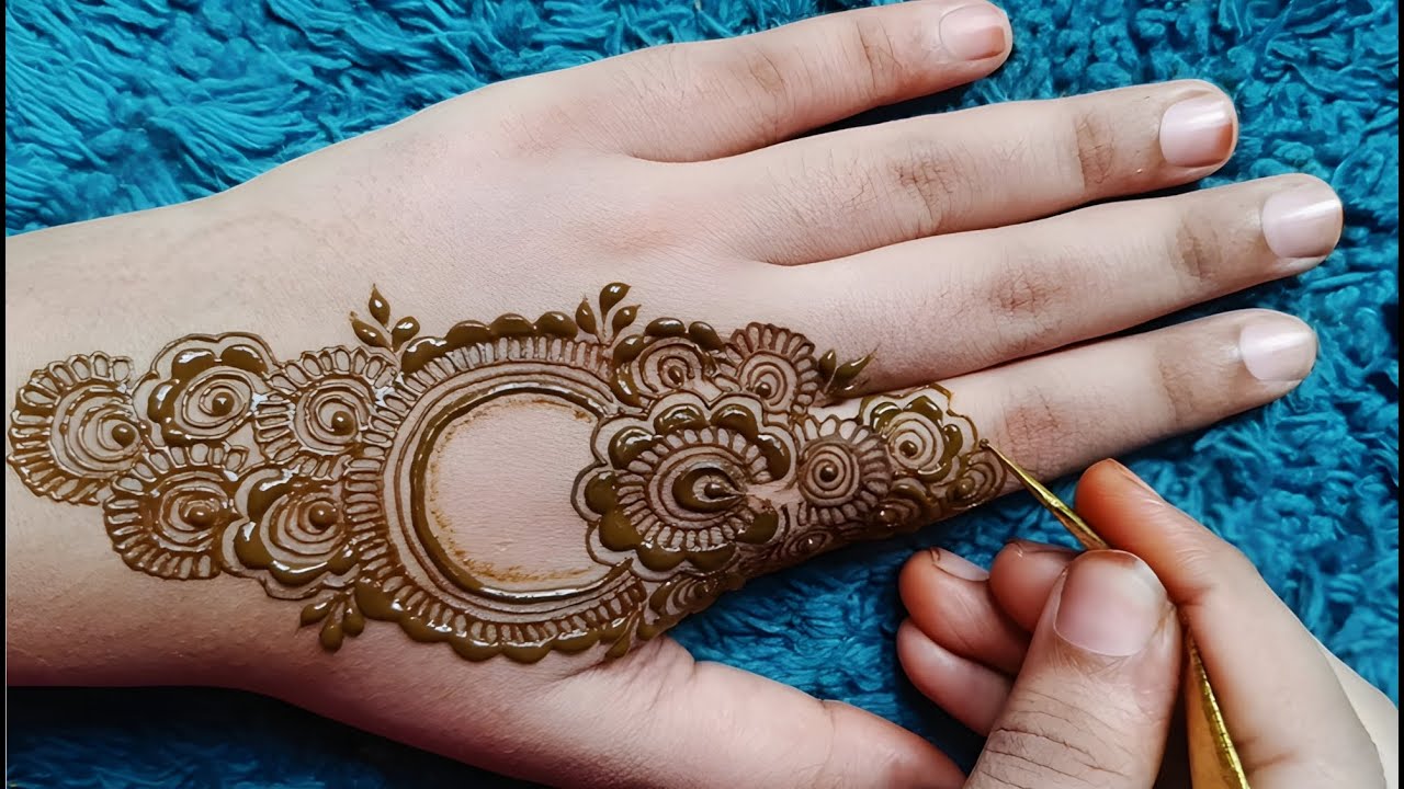 Trending aesthetic beautiful mehndi design 2025/ simple and stylish easy mehndi design😍❤