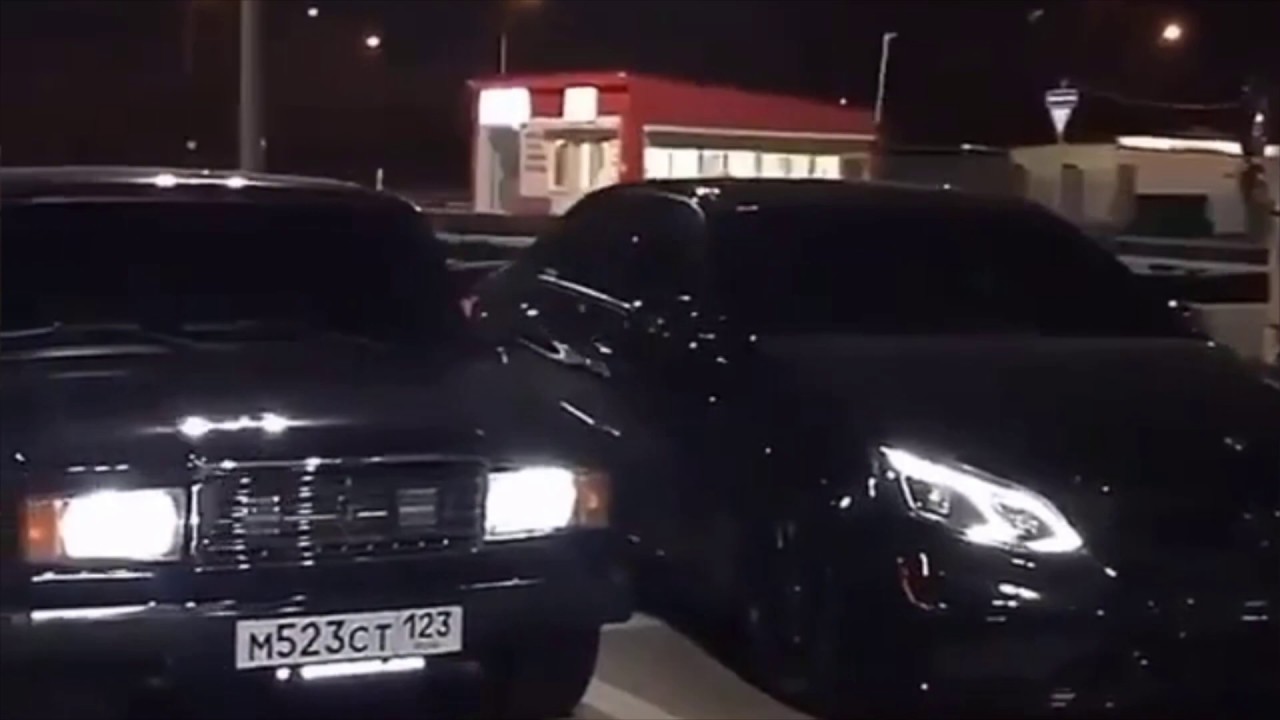 Страна am на машине