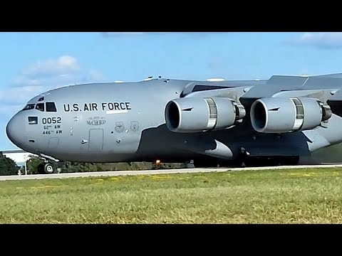 C-17 Globemaster III airplane lands, stops hard and moves backwards (short airstrip capability) #wow