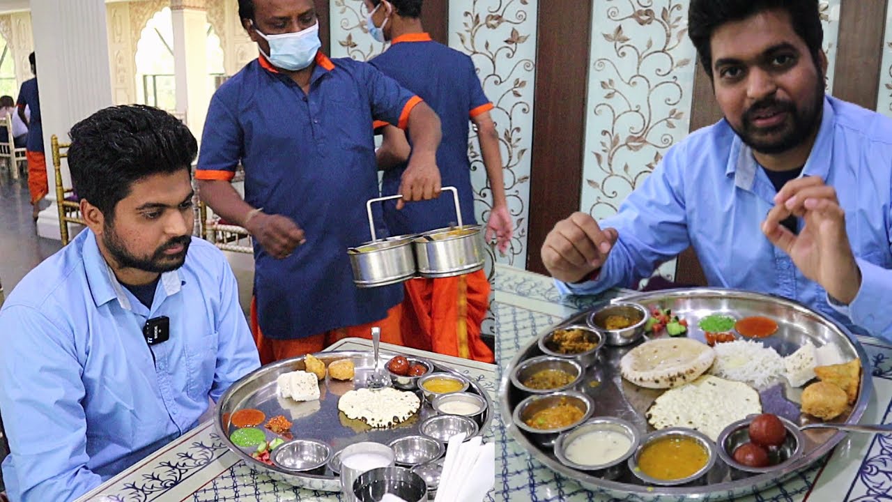 વડોદરા મા પહેલી વાર પવિત્ર થીમ વાળી અનલિમિટેડ ગુજરાતી થાળી Govinda's Restaurant Vadodara food