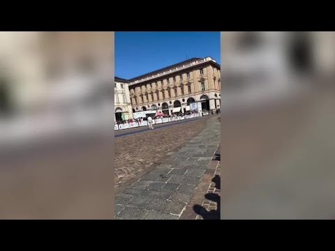 Torino, il momento dell'incidente al salone dell'auto in un video