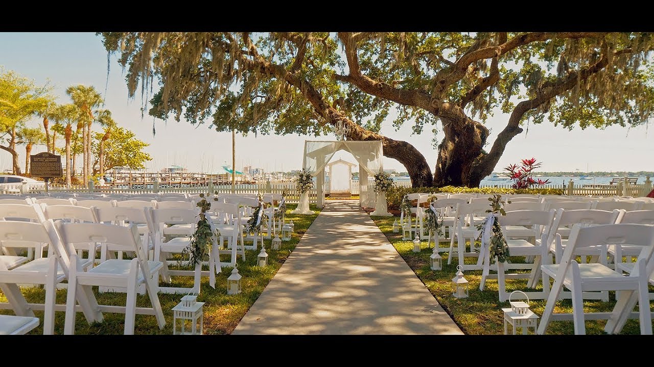 Andie & Jacob / Palmetto Riverside Bed and Breakfast Wedding