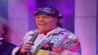 Smokie Feat. Roy Chubby Brown - Living Next Door To Alice (Live On TOTP 1995)