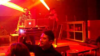 Sonido Condor tocando rock