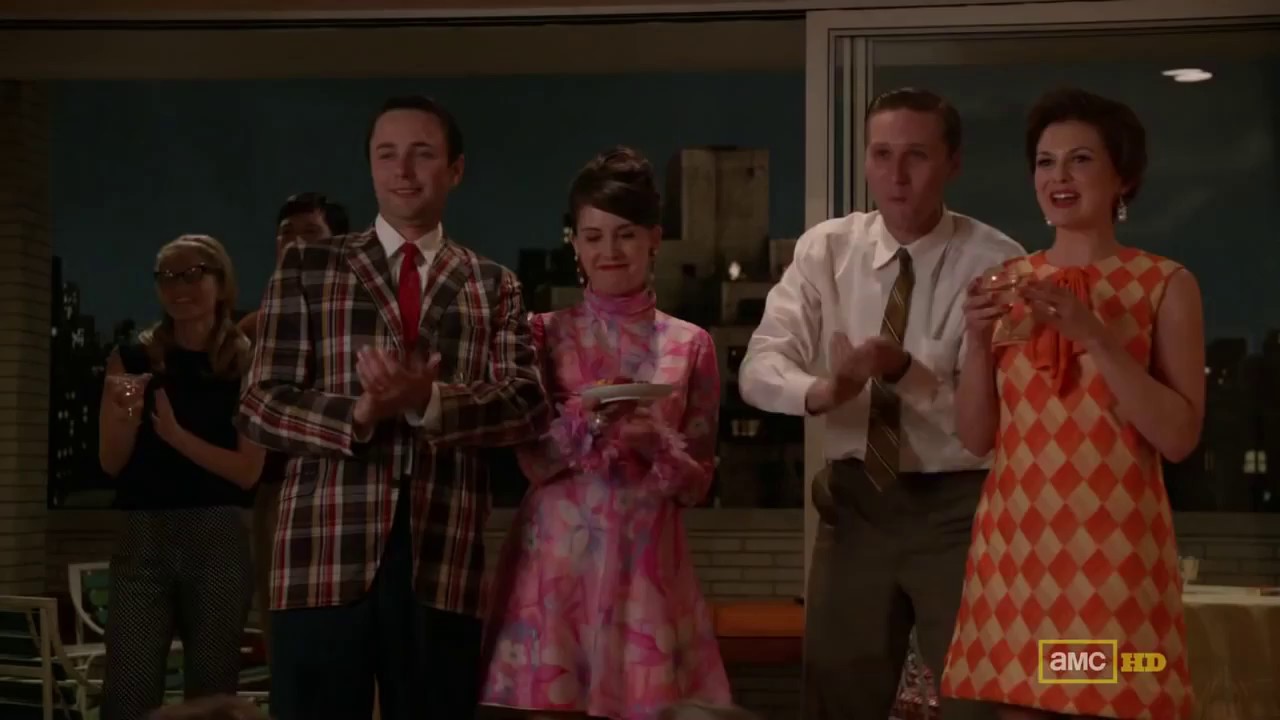 Jessica Paré (Alias Megan Draper) Mad Men - Zou Bisou Bisou - YouTube