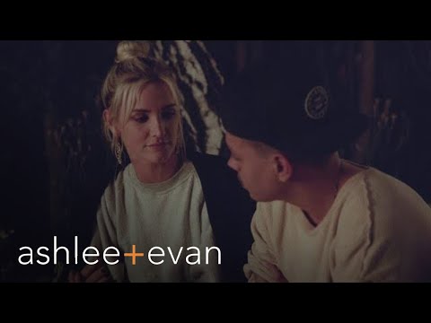&quot;Ashlee+Evan&quot; Recap: Season 1, Episode 1 | E!