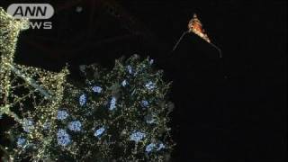 東京タワーが早くもクリスマス・イルミネーション（10/11/03）