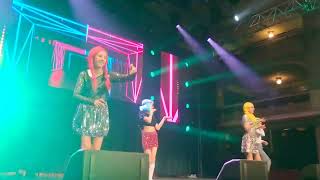 Na Turné Lollipopz 10 Let Show