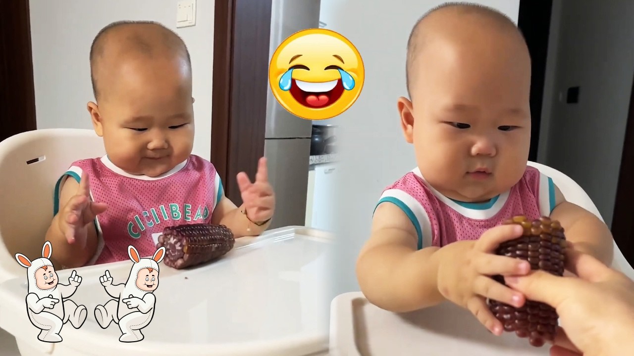 【超萌双胞胎】心急吃不了热玉米，这把你俩急得，表情包都挤出来了😅😅