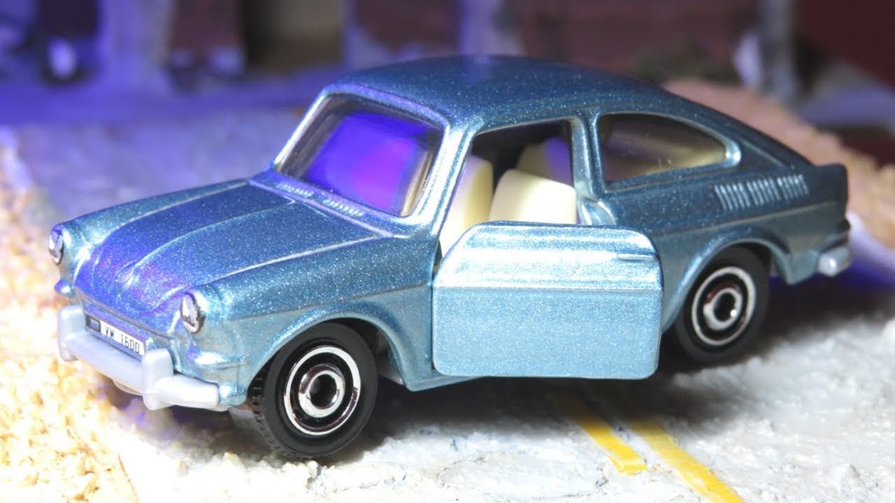 2020 Moving Parts 1965 Volkswagen Type 3 Fastback Matchbox BBGBH30 