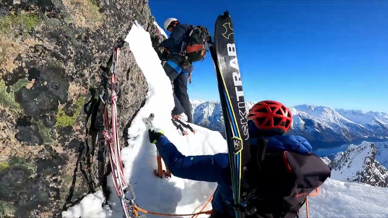 Winter climbing in Molladalen - Søregga på Holtanna