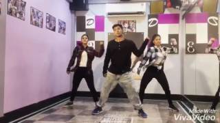noor gulabi 20 video song choreography by naved khan