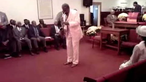 Pastor Leon Mack