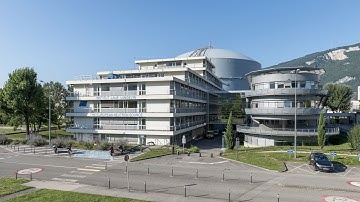 Electron microscopy techniques and application examples