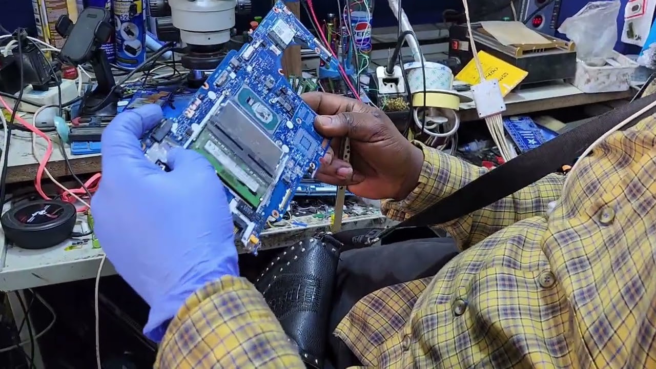 Understanding laptop charge ic 