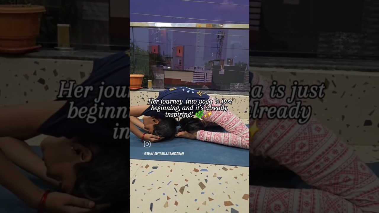 Little Yogi in Action | Calmness, Balance & Strength at 10 Years Old 