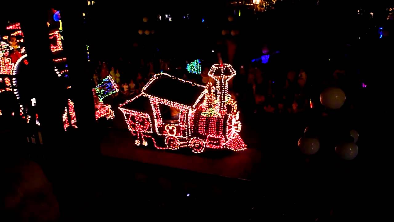Disney World Main Street Electrical Parade 2010 Part 1 of 2