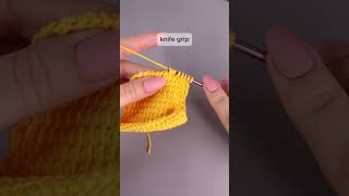 Crochet Hook Grip: Knife or Pencil? Beginners Need to See This
