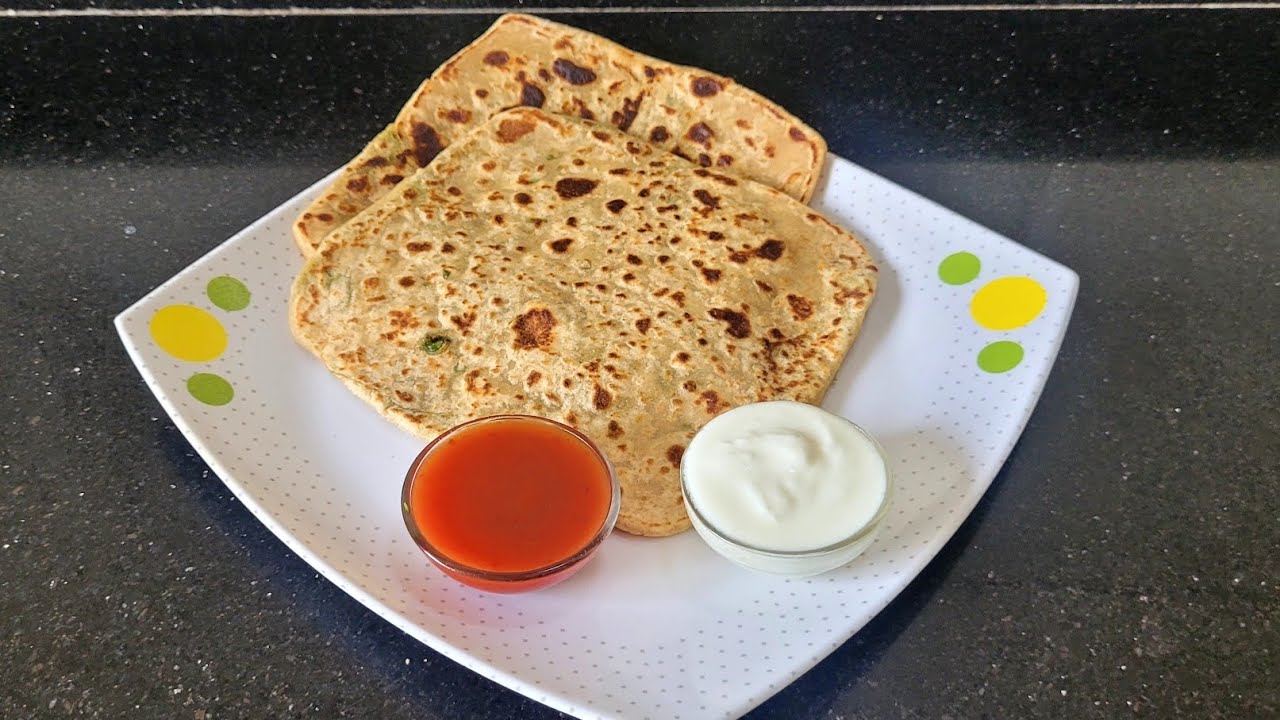 ओल्या मटार चे पराठे | Fresh Matar Paratha | Green Peas Paratha 