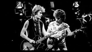 Celebrity Daryl Hall sues and gets restraining order against John Oates in Hall & Wealth