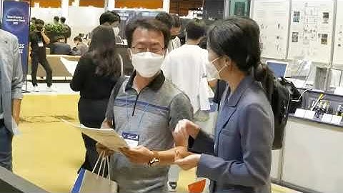 VisionNav AGV/AMR Forklift Attended the Smart Factory & Automation Warehouse Exhibition - SFAW2021