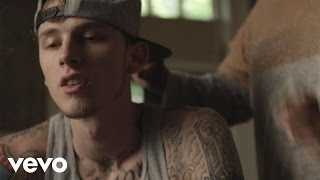 Смотреть клип Machine Gun Kelly - Hold On (Shut Up) Ft. Young Jeezy (Official Music Video)