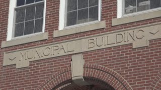East Millinocket officials resign