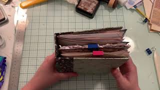 PART 2 of creating a junk journal! Here we are adding signatures!