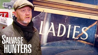 Buying & Repairing A Pair Of Illuminated Glass Signs | Salvage Hunters